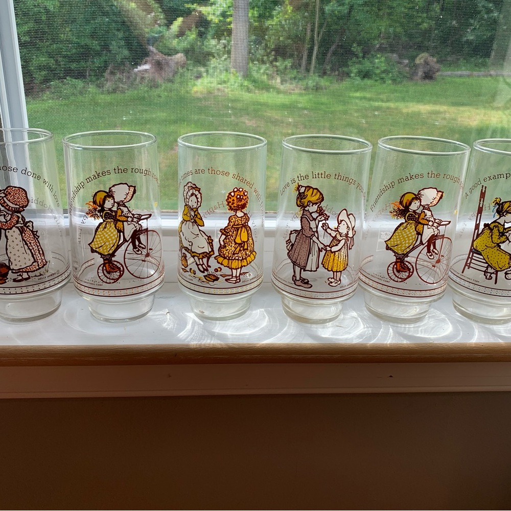 Holly Hobbie glasses